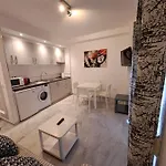 Apartamento Fuengirola شقة