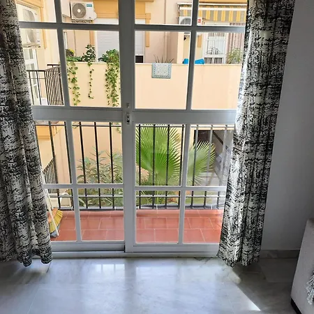 Apartamento Fuengirola 公寓 丰希罗拉