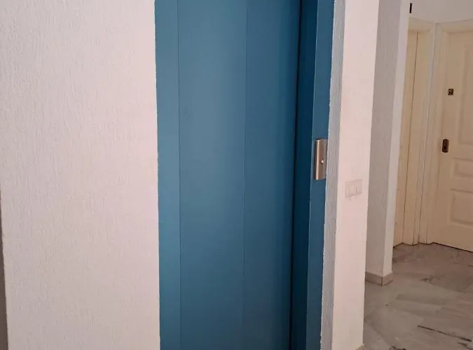 Apartamento Fuengirola 公寓 *